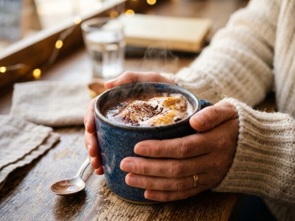 Hot Chocolate: Best Serving Temperature