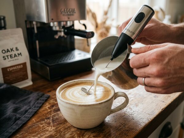 How to Make a Coffee Latte with a Frother